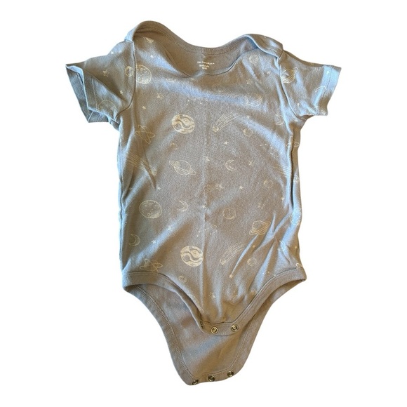 Adorable Star and Stripe Bodysuit Collection - Cream, Gray, Black - Picture 6 of 11